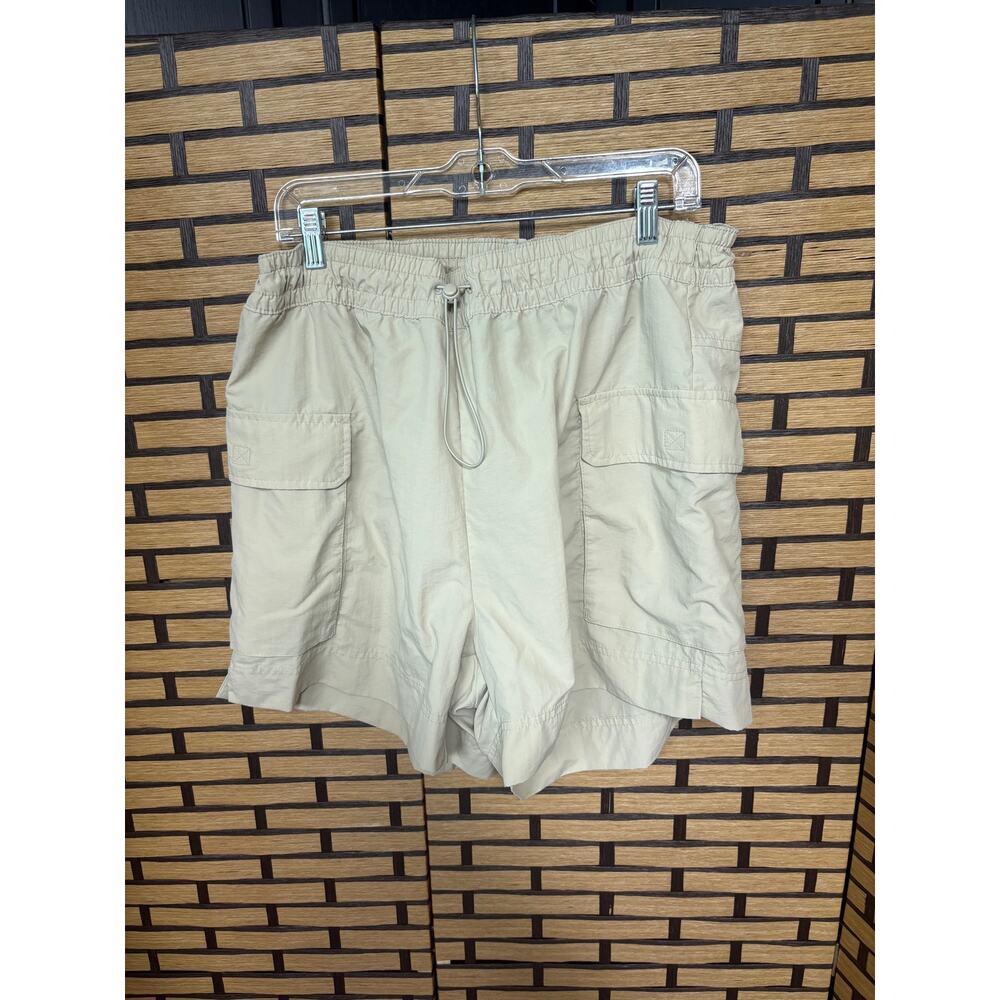 Old Navy Tan Cargo Shorts Size XL